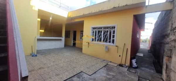 Casa à venda no bairro Bom Retiro/ Betim.