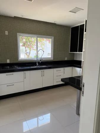 ✨ Fantástica Casa no Condomínio Bella Colônia II ✨