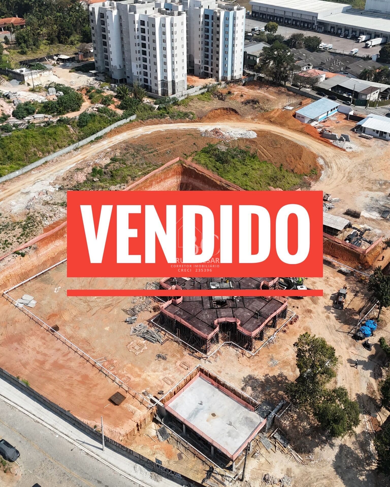 VENDA - Cota de 2 dorms - Planta de 50m² - Res. Recanto da Iracema
