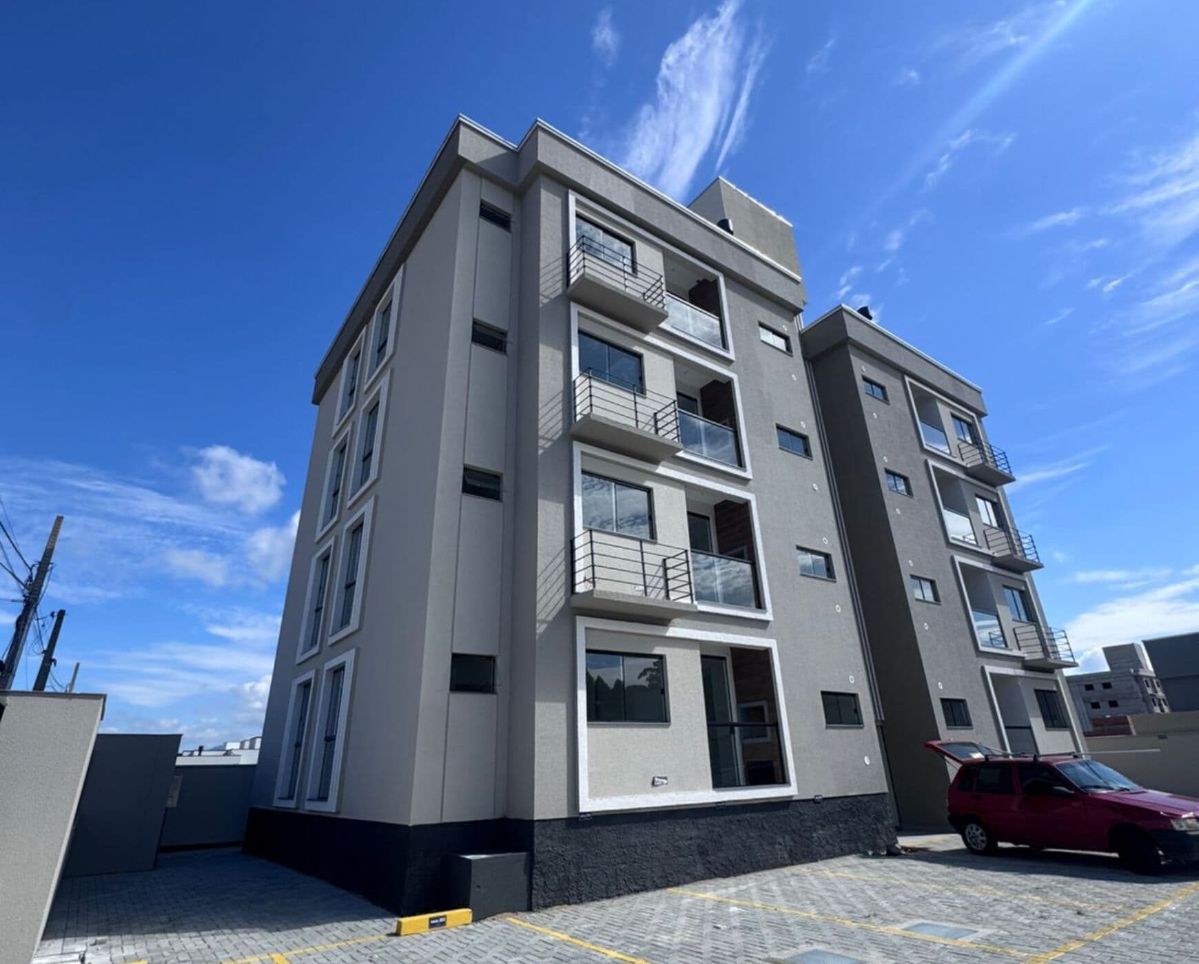 Apartamento 2 dormitórios - sendo 1 suíte