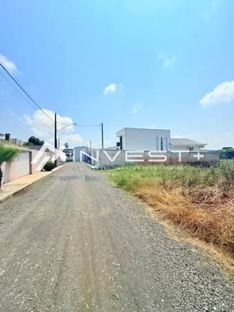 Lote 12,70 x 22