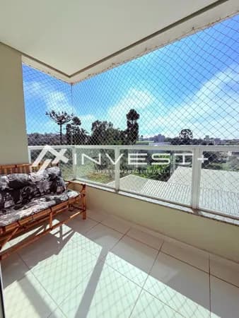 Apartamento com cozinha planejada