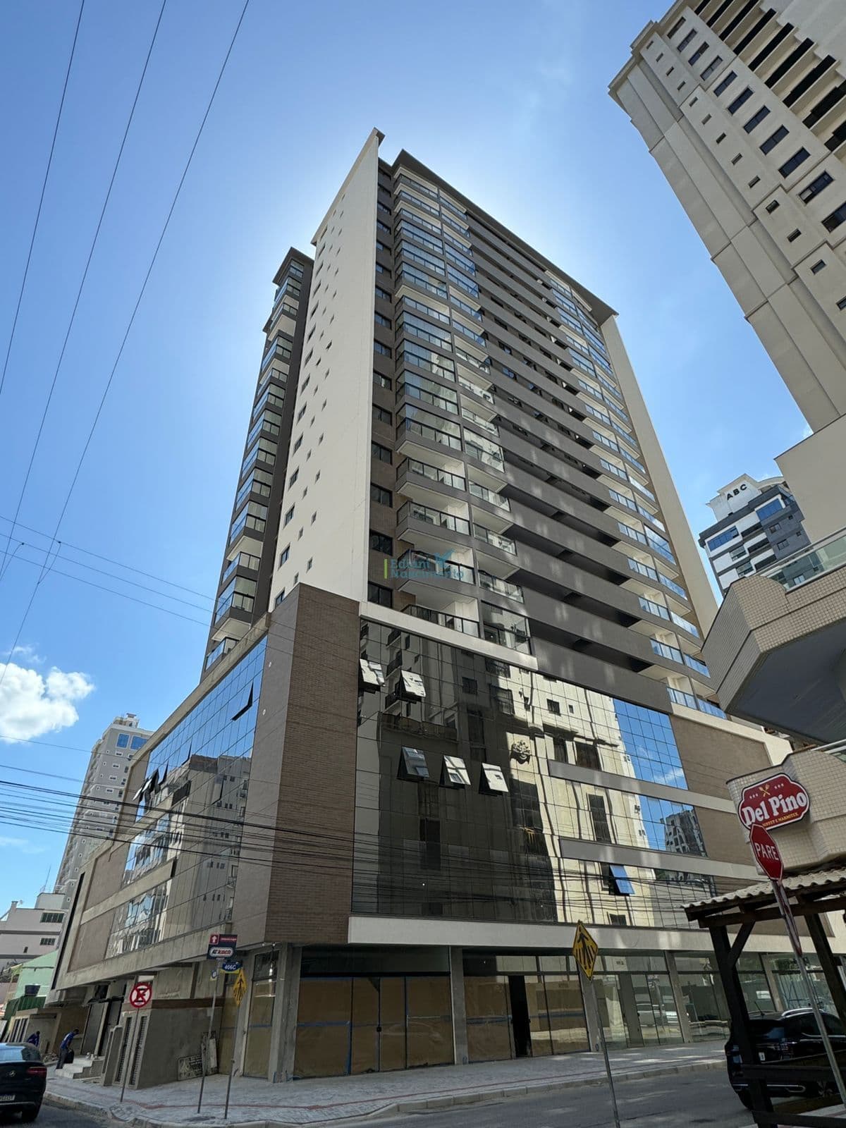 Apartamento Padrão à venda