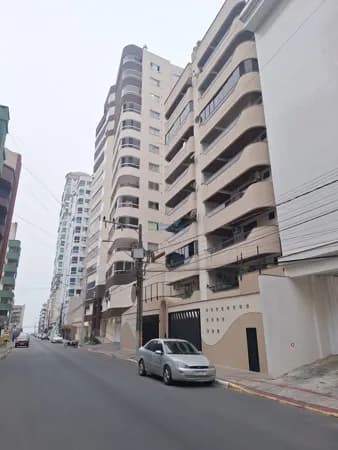 Apartamento em Itapema - Meia Praia