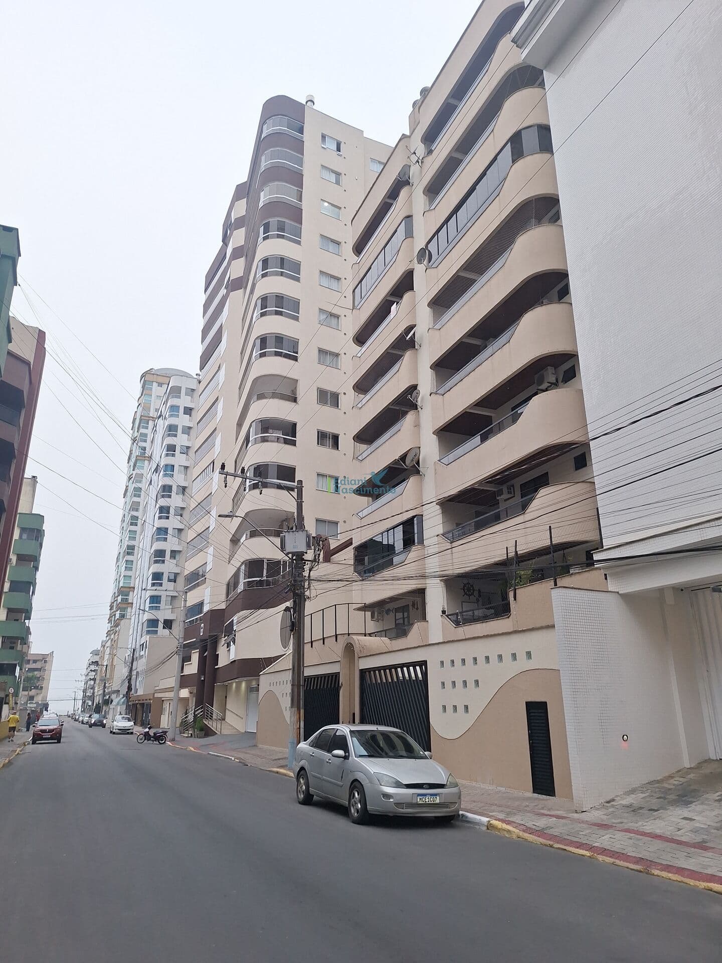 Apartamento em Itapema - Meia Praia