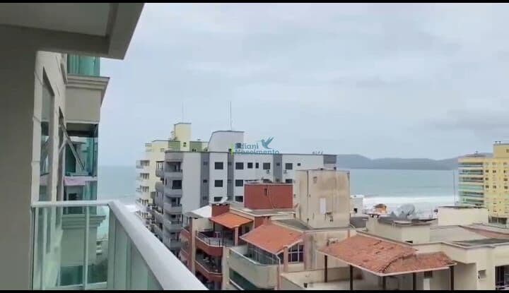 Apartamento em Meia Praia, Itapema/SC