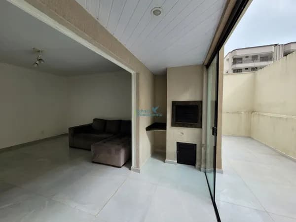 Apartamento em Itapema - Meia Praia