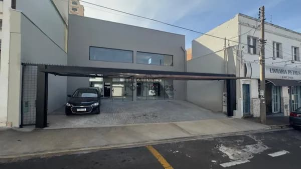 Prédio Comercial em Centro, Araraquara/SP