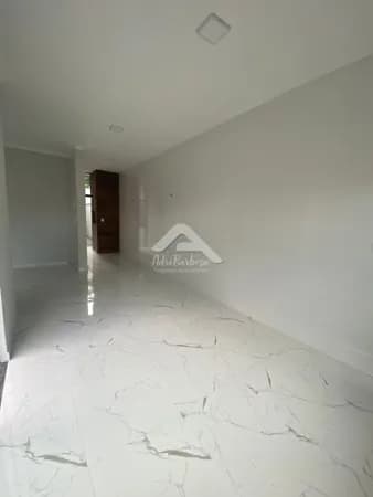 Casa Geminada com 01 suíte + 01 quarto
