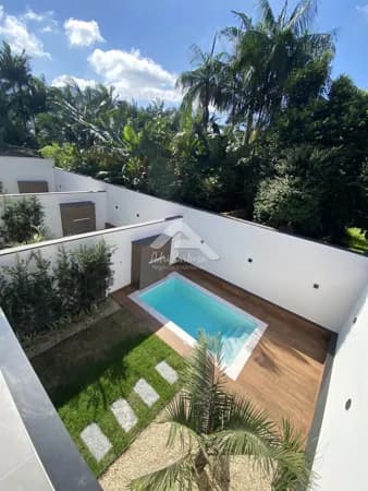 Casa na Vila Lalau Próxima à WEG – Localização Estratégica