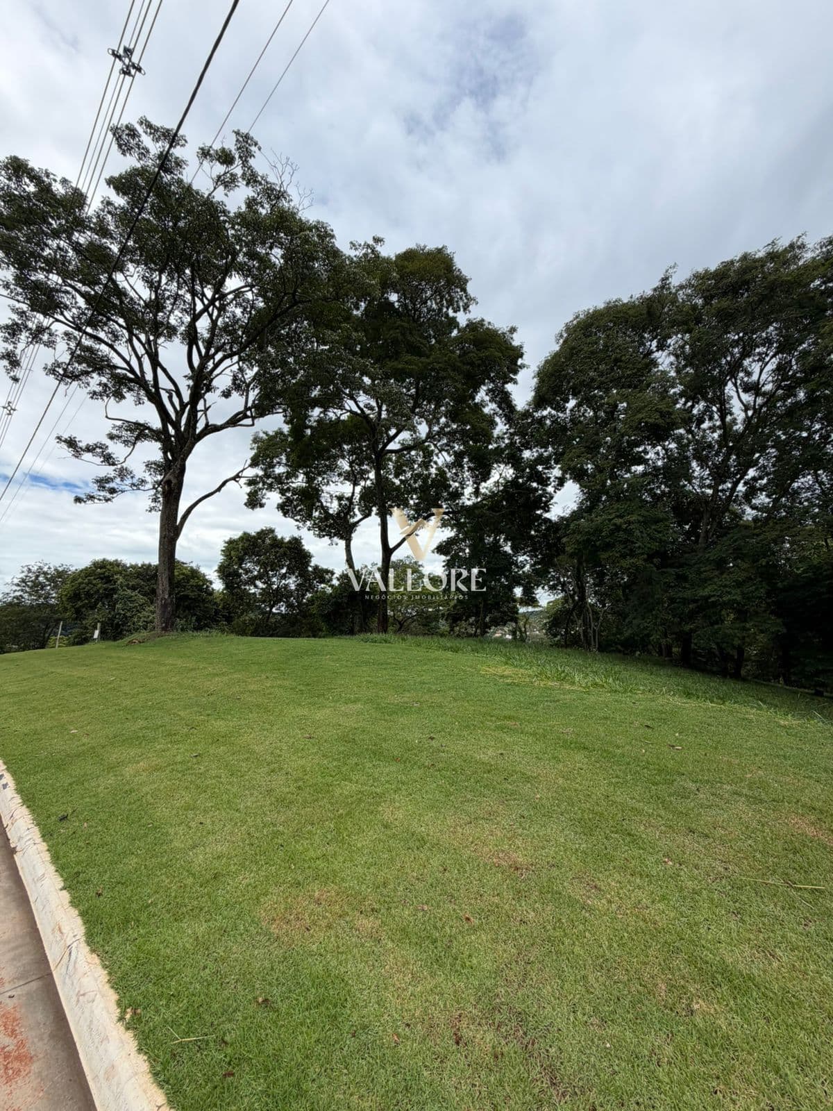 TERRENO NO ALDEIA DO VALE - OPORTUNIDADE EXCLUSIVA