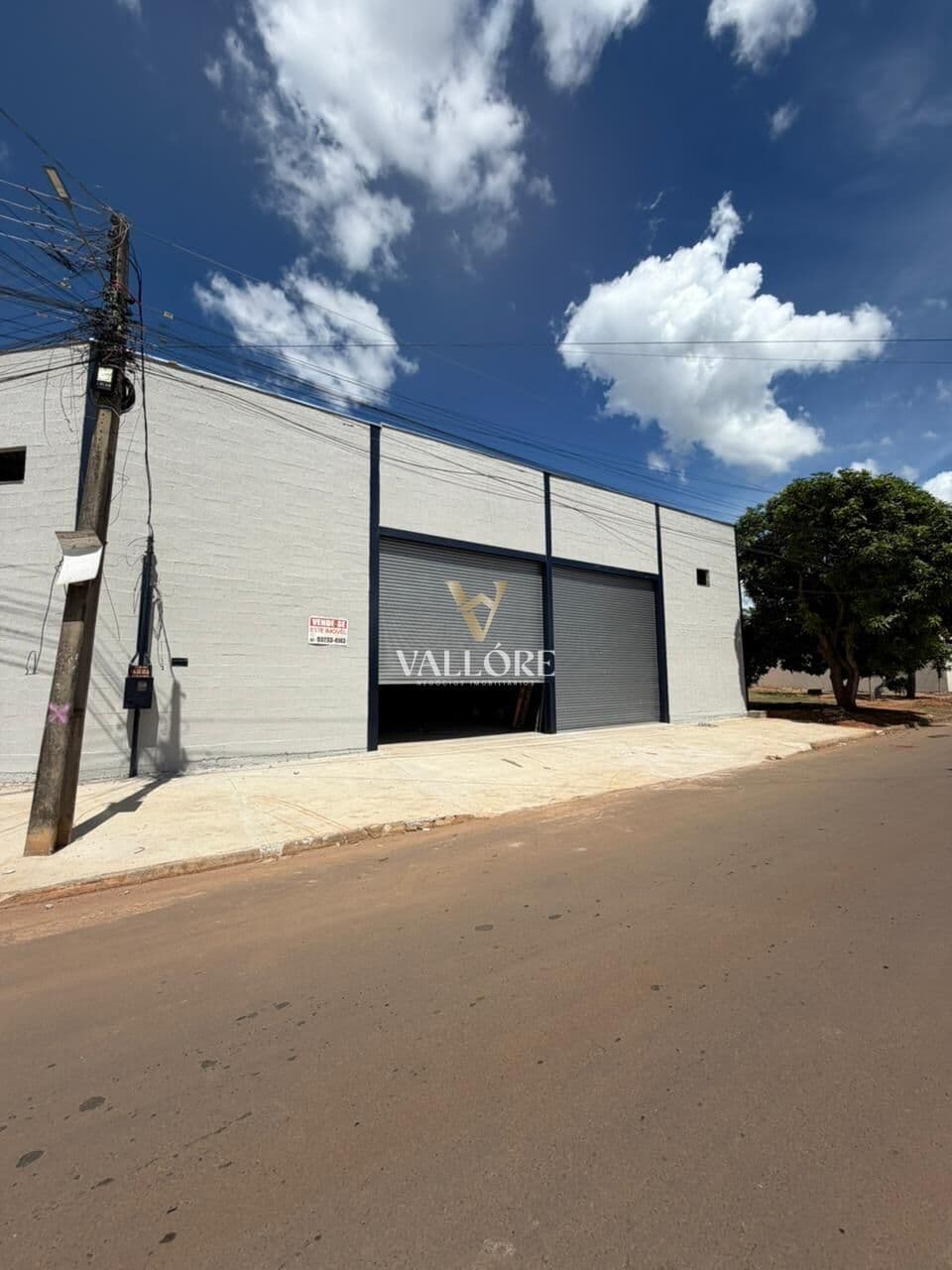 GALPÃO Á VENDA EM GOIANIRA
