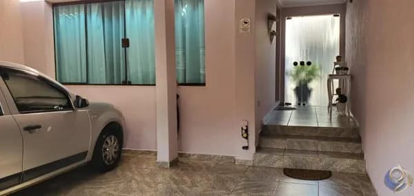 Casa Sobrado 147m2 área construída - Vial Alzira - Santo André - SP.