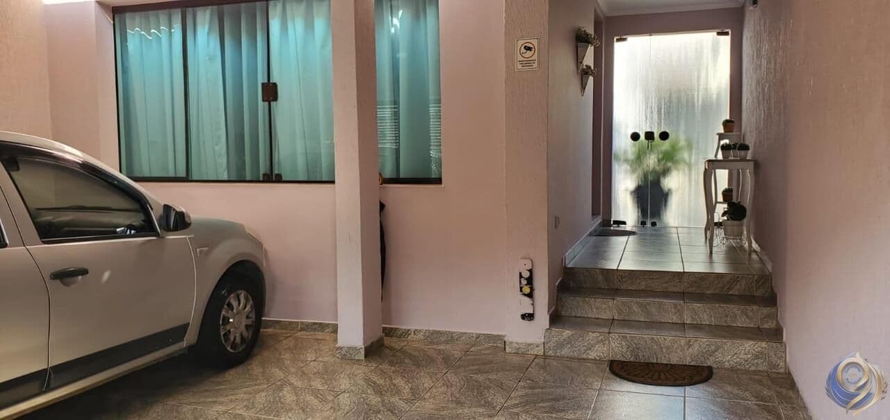 Casa Sobrado 147m2 área construída - Vial Alzira - Santo André - SP.