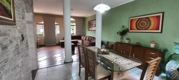 Casa Térrea 205m2 área construída - Jardim Ipanema - Santo André/SP