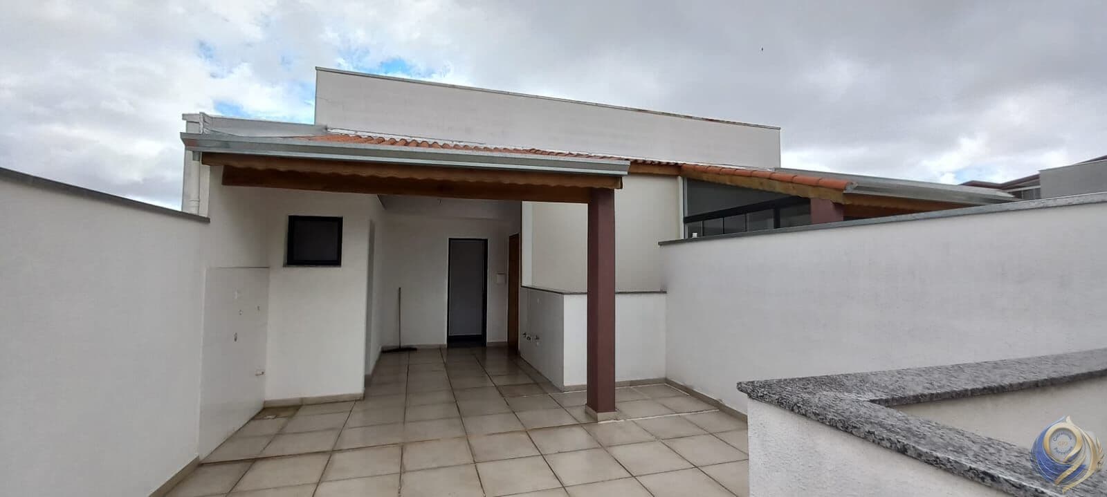 Apartamento S/Condomínio Cobertura 80m2 com elevador - Jardim Estádio - Santo André - SP.