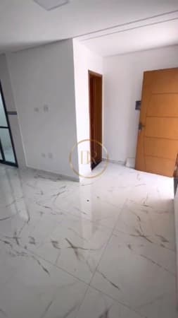 Sobrado à venda no bairro Jardim Santo Alberto em Santo André/SP