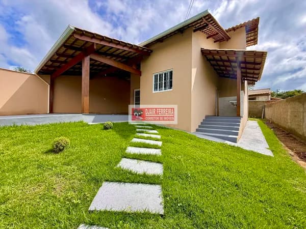 Casa em Florestal - Fazenda Velha