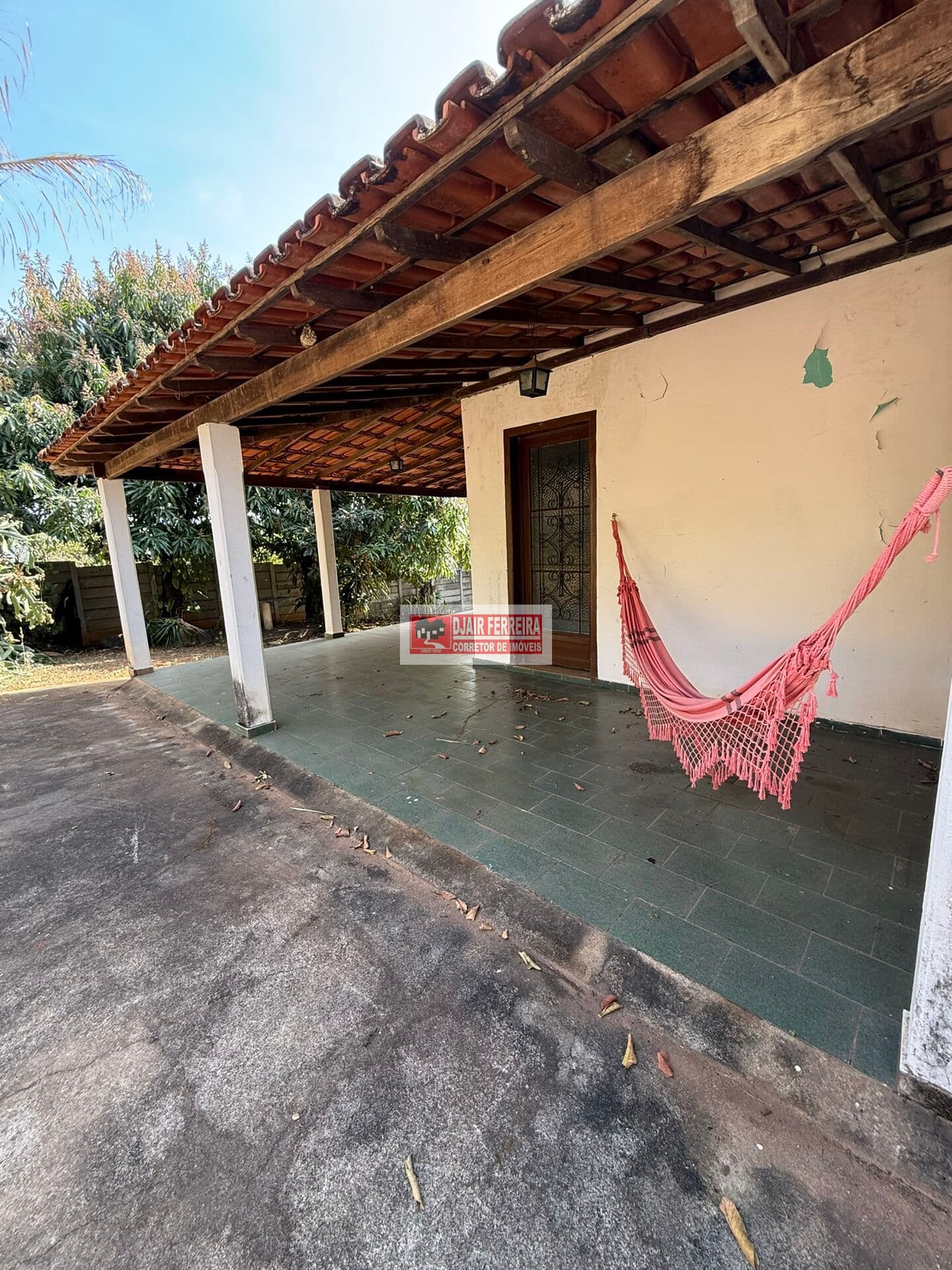 Casa com Lote 700m²