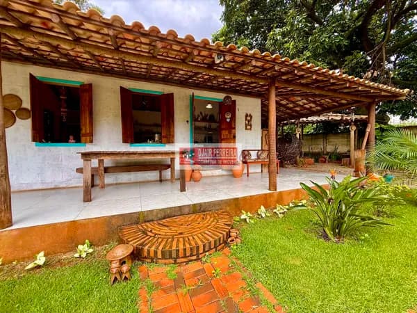 Fazenda/Sítios/Chácaras em Ibirité - Centro