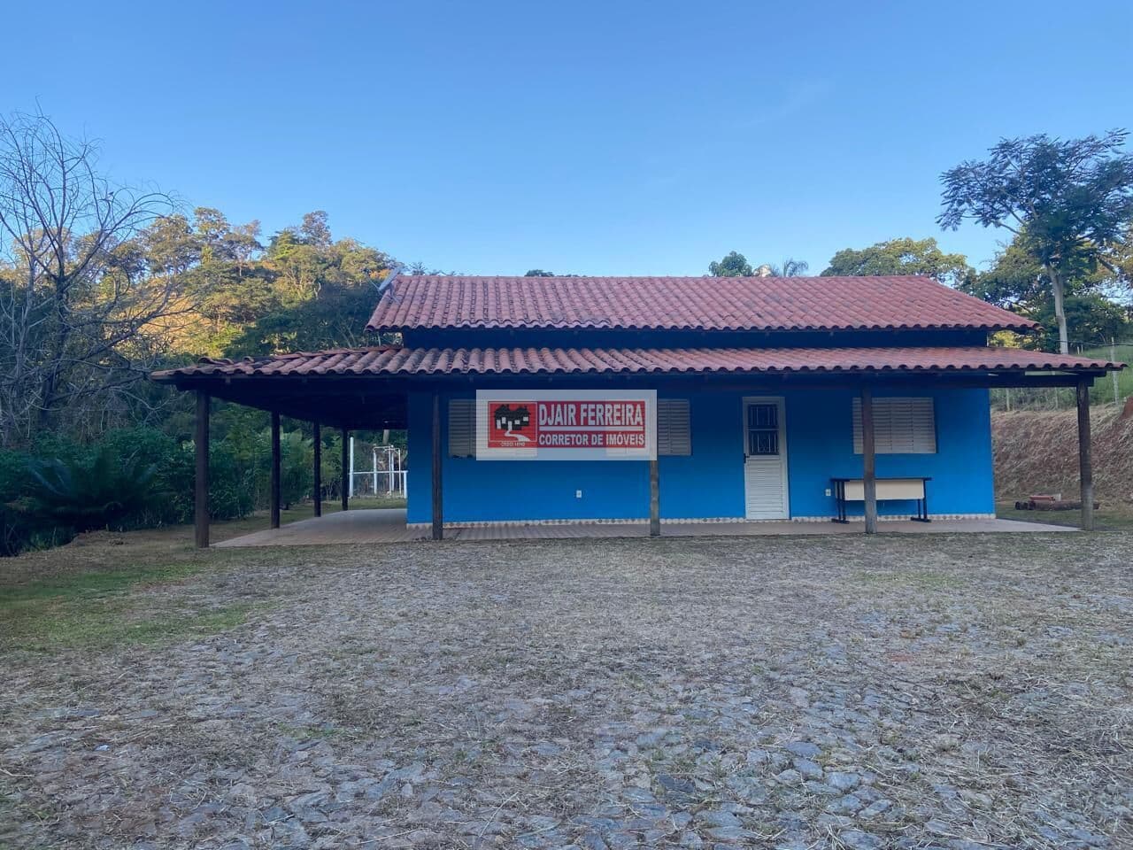 Sítio 2ha - Florestal/MG