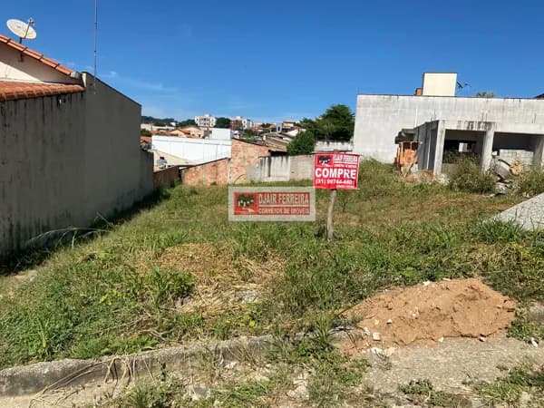 Lote 360m²