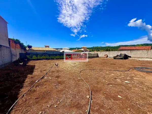 Lote 720m²