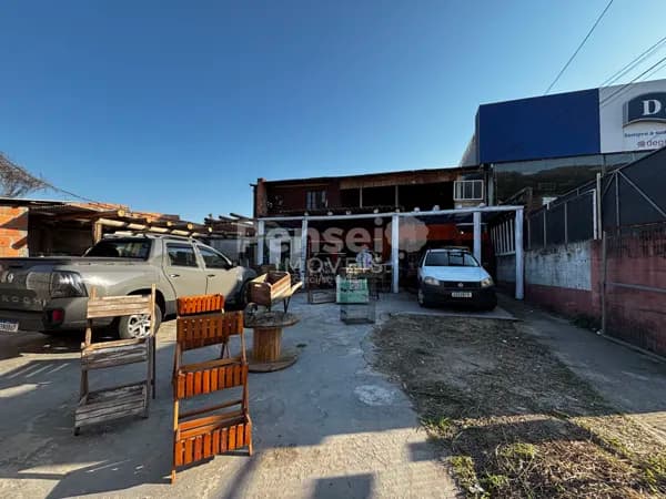 Oportunidade Única: Terreno Comercial de 900 m² c/ – Rio Tavares, Florianópolis/SC