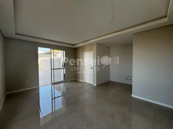 Cobertura NOVA de 3 Dormitórios (1 Suíte) com Amplo Terraço de 117m² – Praia dos Ingleses!