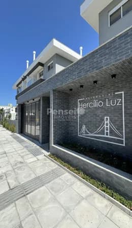 Apartamento 2 Dormitórios Ingleses - Florianópolis/SC