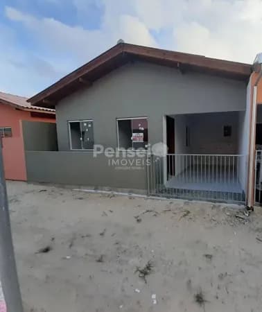 Casa com 2 dormitórios no Rio Vermelho – Florianópolis/SC