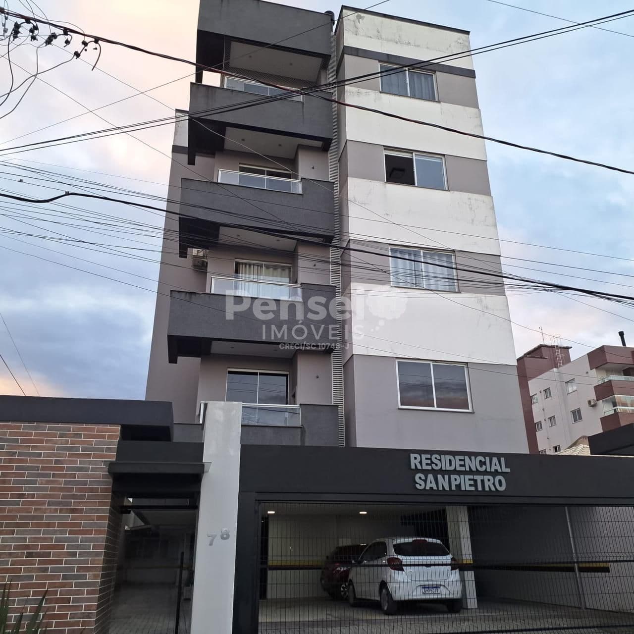 Apartamento Cobertura na Rua Acácio Santiago - Ponte do Imaruim - Palhoça/SC