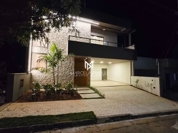 Casa à venda Condomínio Cidade Jardim - Alfenas/MG