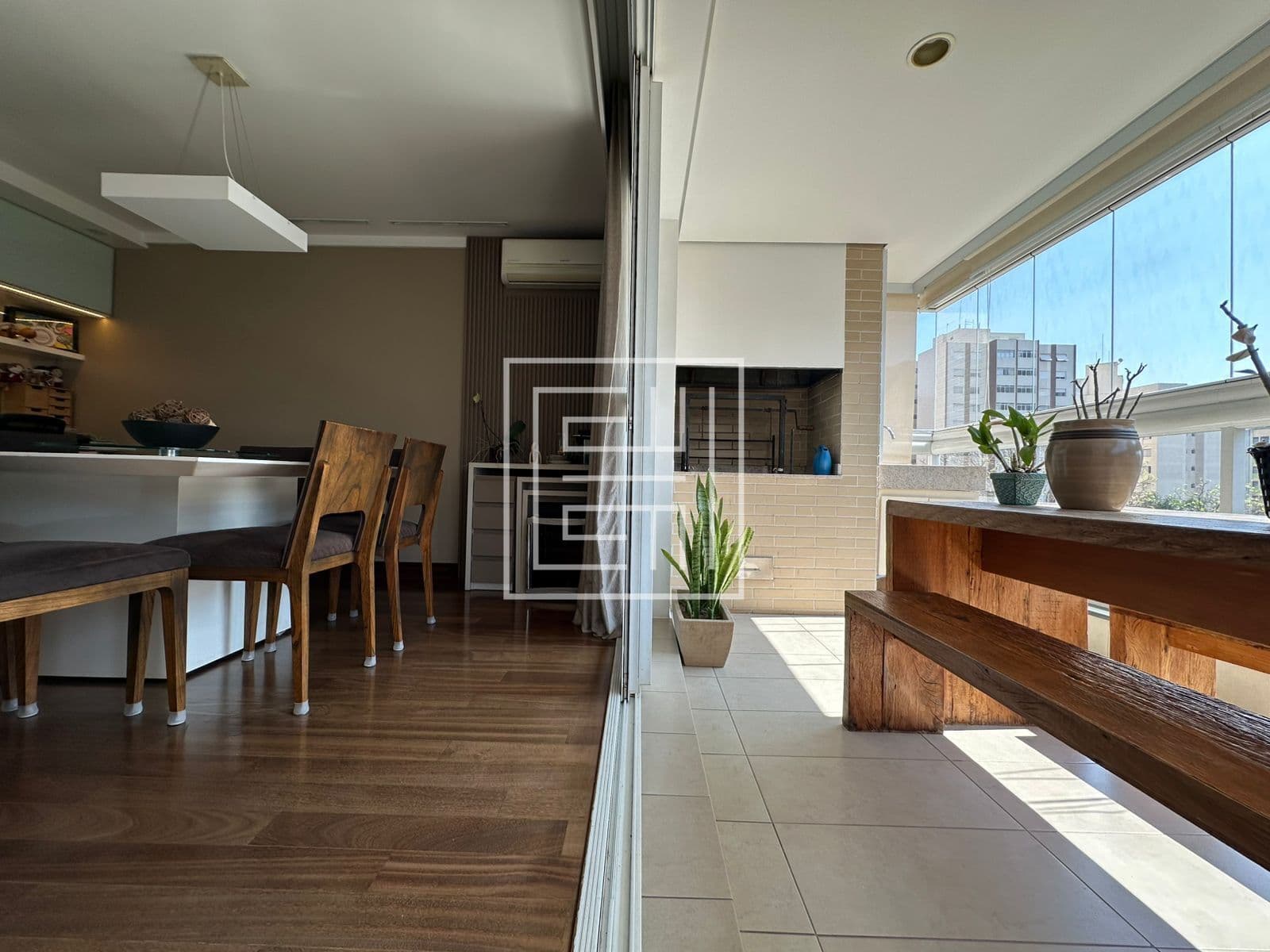 Apartamenro de 144m² com 3 suítes e 3 vagas à venda na Pompeia