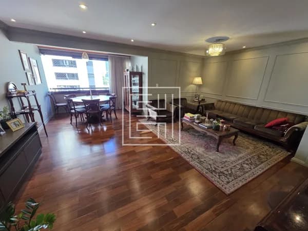 Apartamento de 120m² com 3 dormitórios sendo 1 suíte e 2 vagas à venda na Pompeia