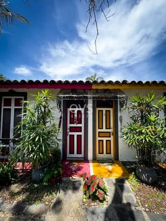 Casa Alto Padrão com opção para POUSADA ou locação para temporada em Ilhabela.