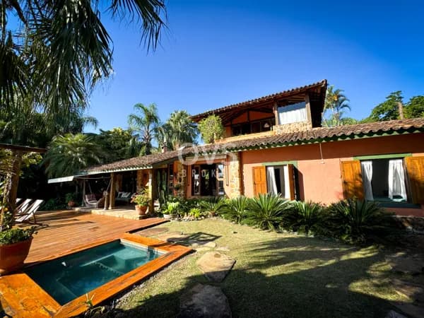 Casa Alto Padrão, com vista para o mar, no sul de Ilhabela/SP