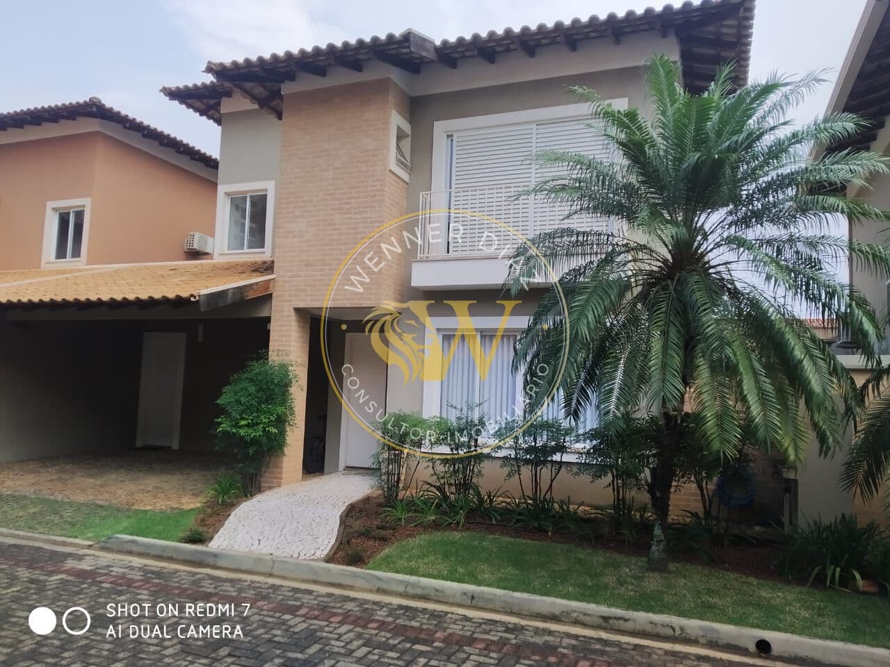 Casa moderna com varanda gourmet à venda no Condomínio San Lorenzo – São José do Rio Preto/SP