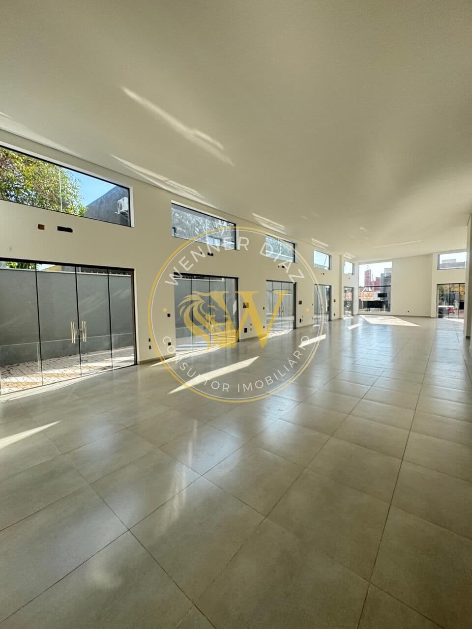 SALÃO COMERCIAL PARA LOCAÇÃO NA VILA SANTA CÂNDIDA – 230 M² – R$ 10.000,00/MÊS