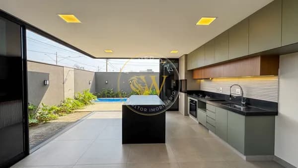 CASA DE ESQUINA À VENDA NO CONDOMÍNIO VILLAGE PROVENCE – R$ 1.500.000,00