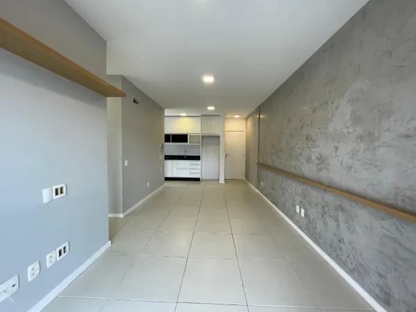 Amplo apartamento com terraço