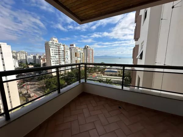 Apartamento próximo a Beira Mar Norte