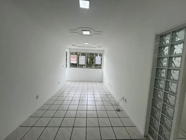Apartamento próximo Colégio Bom Jesus