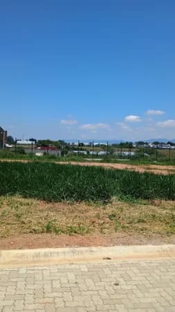 Lote/Terreno em Taubaté - Piracangaguá