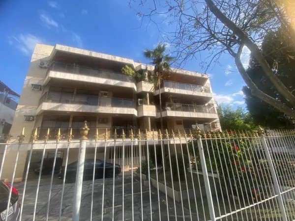 Apartamento em Rio de Janeiro - Jardim Guanabara