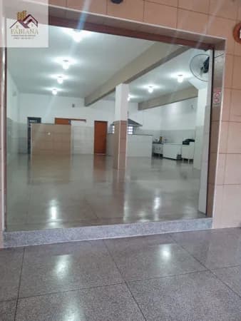 Galpão / Salão Comercial