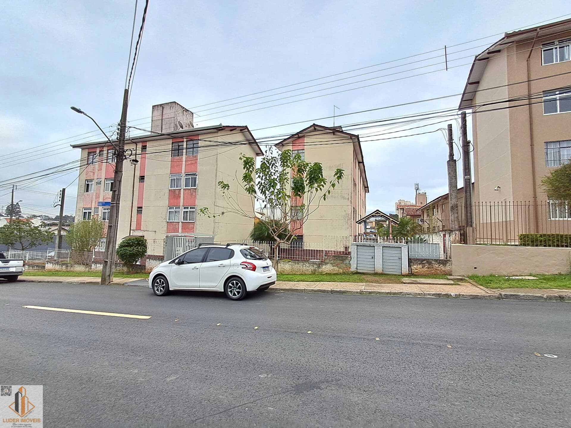 Apartamento 3 dorms. 50m2 venda Atenas I C.Comprido, Curitiba.
