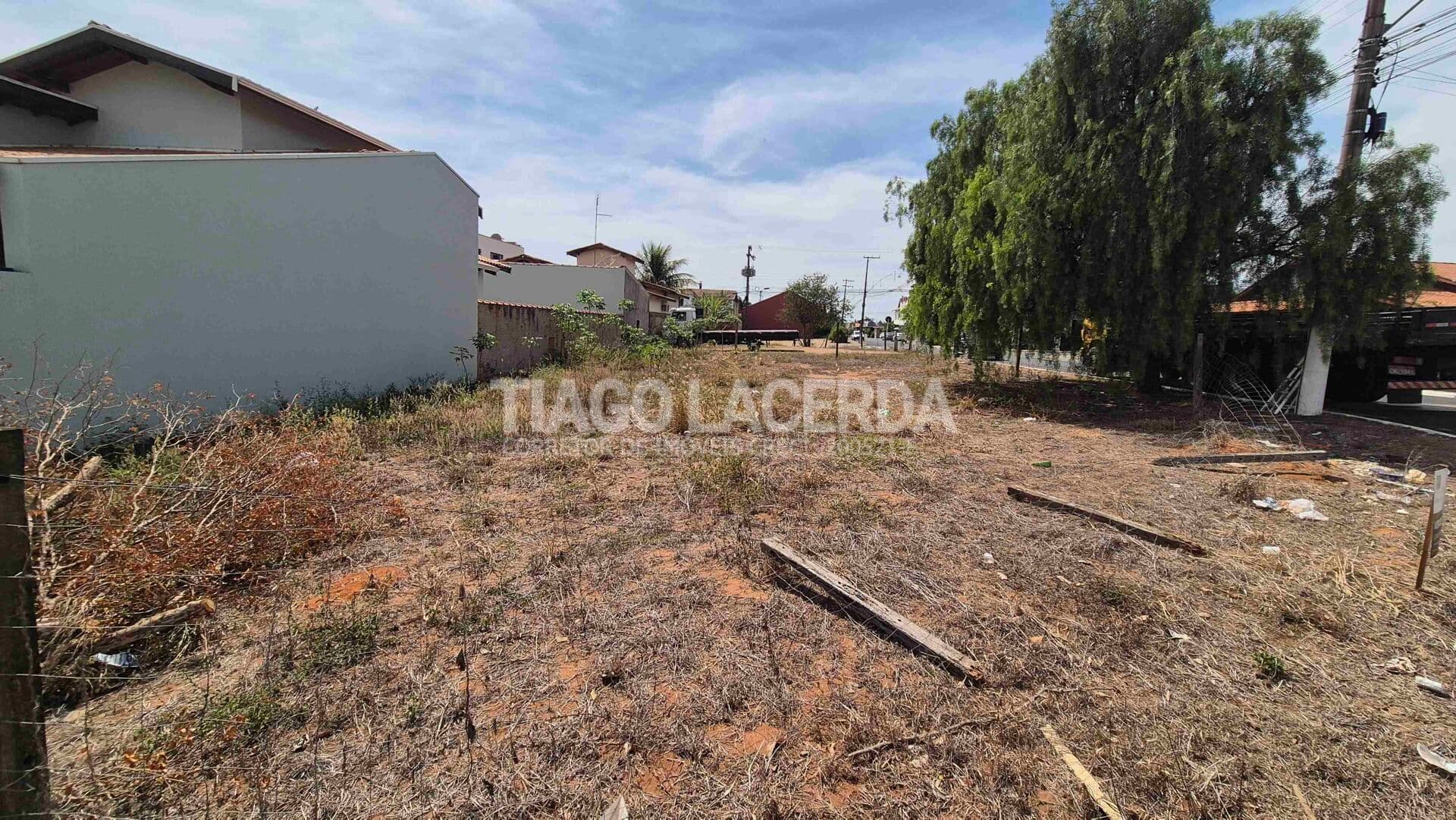 Terreno à Venda no Morada das Flores – 250 m² em Bairro Valorizado de Holambra