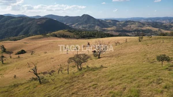 Fazenda/Sítios/Chácaras em Poços de Caldas - Área Rural de Poços de Caldas