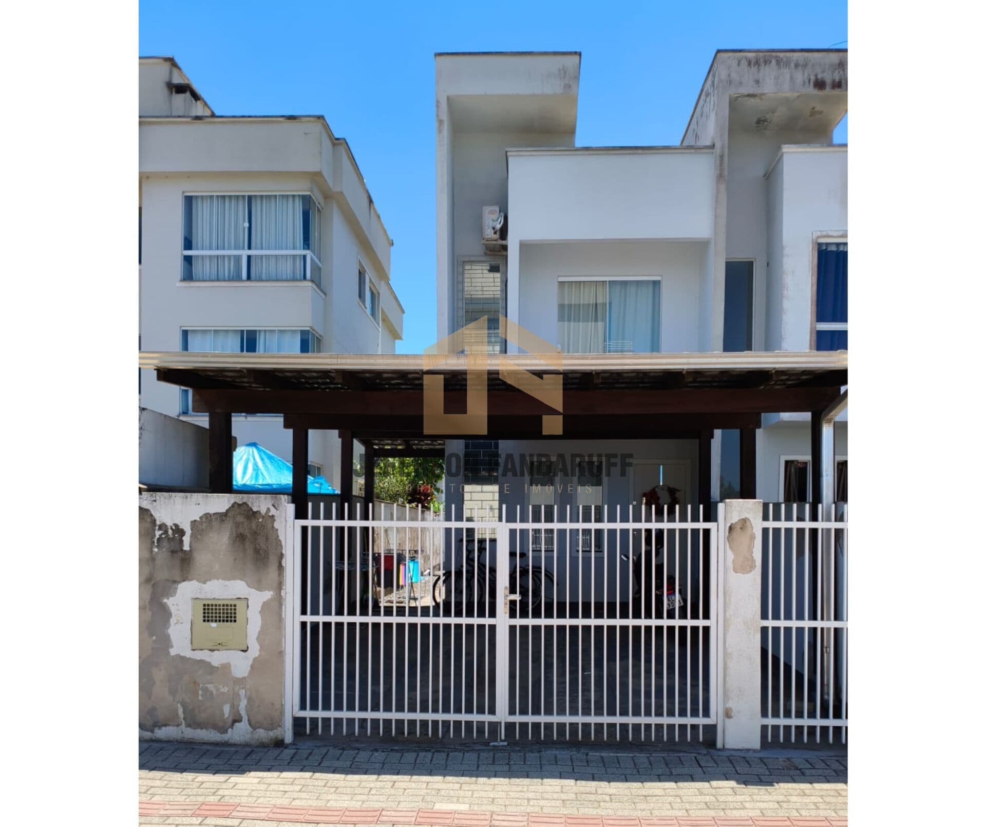 Casa Padrão à venda em São João Batista Cardoso